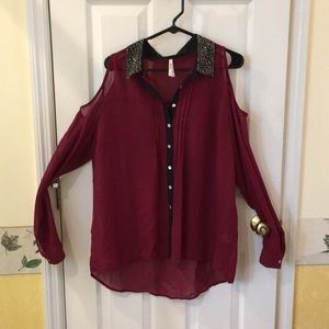Rinestone blouse with cut out shoulders
